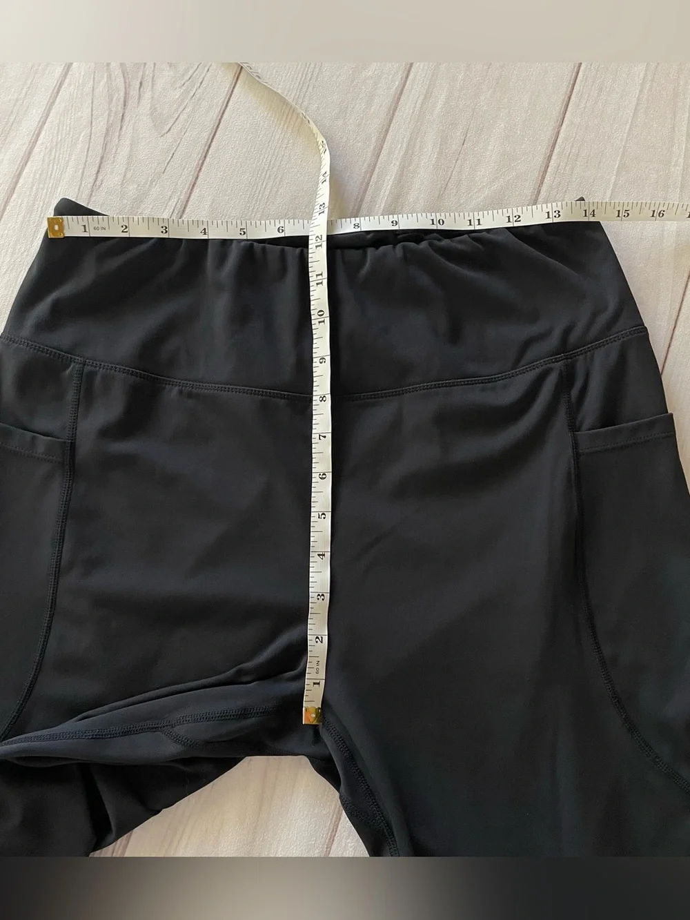 Baleaf Capri Leggings Women’s XL Black Pockets High Waisted Activewear Outdoors - Picture 11 of 12